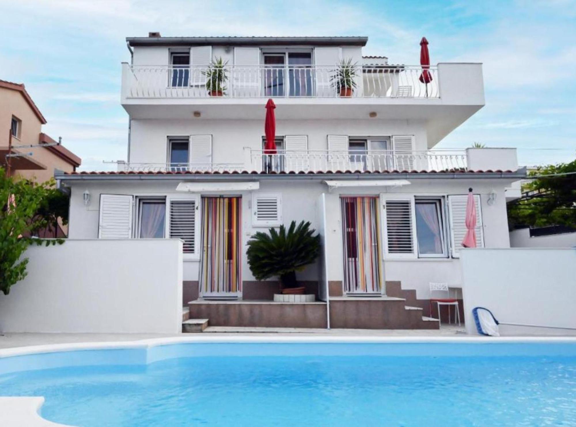 Mihovilovic - 50 M From Slatine